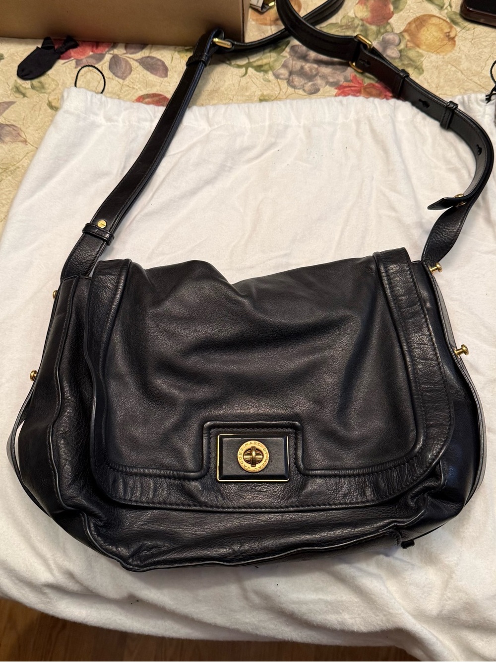 Marc by Marc Jacobs Black Leather Shoulder Bag with Turn-Lock Closure